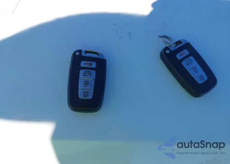 2013 Kia Optima Sx z USA, uszkodzony, nr VIN 5XXGR4A66DG208323